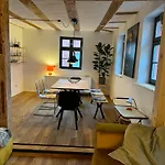 Altes Zollhaus - - Lovely - Luxury - Maisonette דירה *