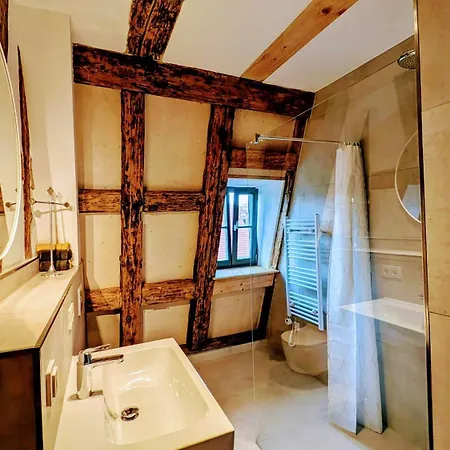 Apartment Altes Zollhaus - - Lovely - Luxury - Maisonette Schwabach