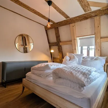 Apartment Altes Zollhaus - - Lovely - Luxury - Maisonette *